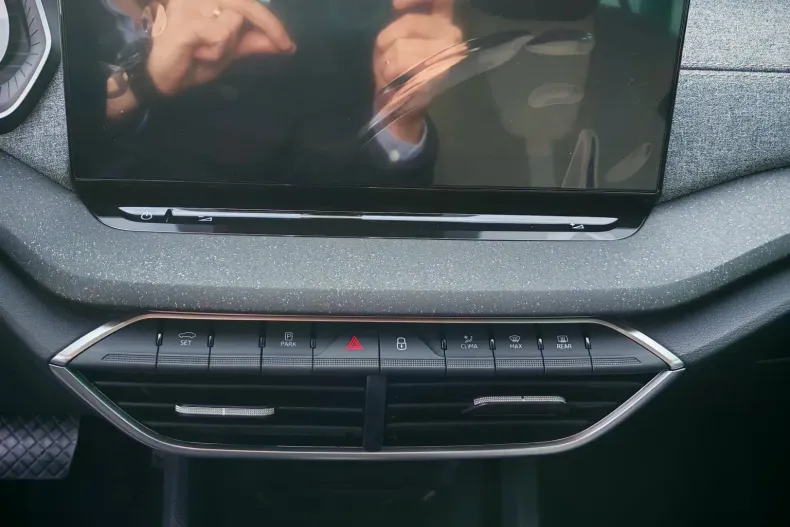 Skoda Octavia din 2026 cu 5 km - oferta SKO160308 - foto 12