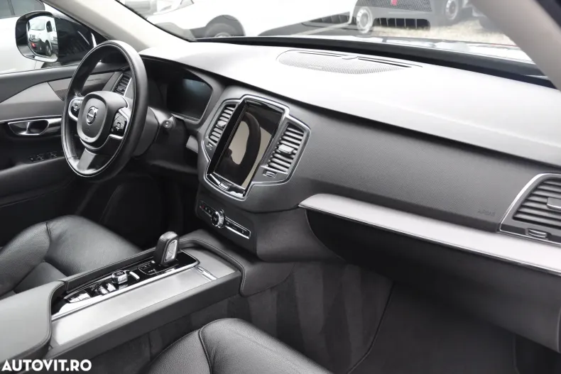 Volvo XC90 din 2021 cu 104.000 km - oferta VOL160310 - foto 14