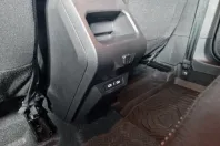 Dacia Duster din 2025 cu 5.502 km - oferta DAC160318 - foto 32