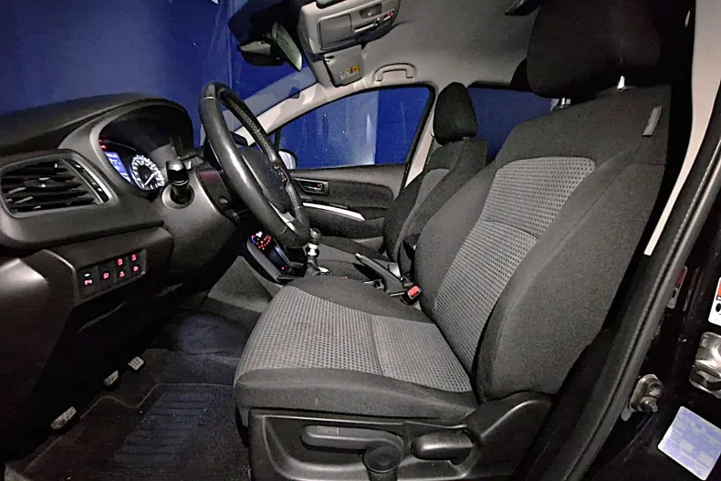 Suzuki SX4 din 2023 cu 90.860 km - oferta SUZ160321 - foto 11