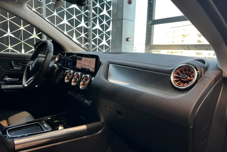 Mercedes-Benz EQA din 2025 cu 7 km - oferta MER160325 - foto 11