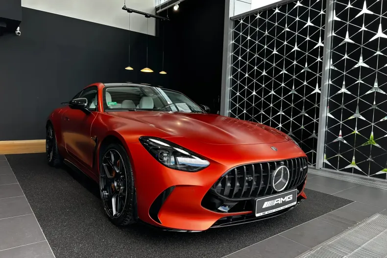 Mercedes-Benz AMG GT din 2025 cu 30 km - oferta MER160327 - foto 2