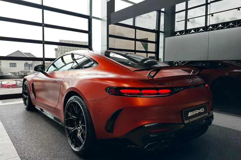 Mercedes-Benz AMG GT din 2025 cu 30 km - oferta MER160327 - foto 6