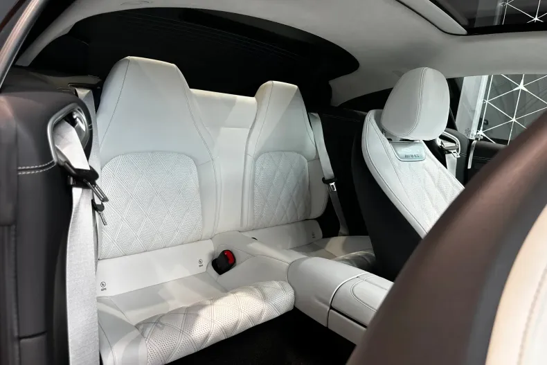 Mercedes-Benz AMG GT din 2025 cu 30 km - oferta MER160327 - foto 8