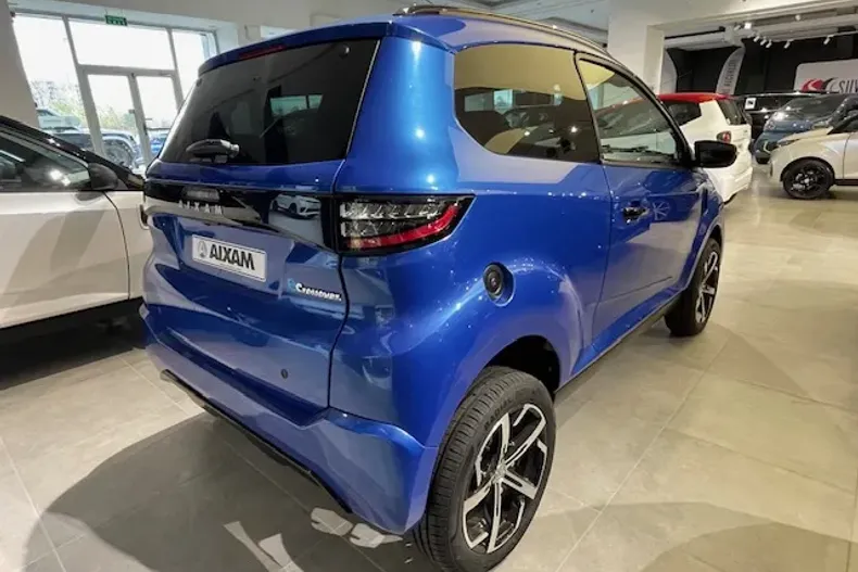 Aixam Crossover din 2024 cu 2 km - oferta AIX160328 - foto 6