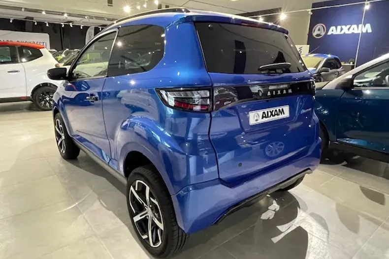 Aixam Crossover din 2024 cu 2 km - oferta AIX160328 - foto 8