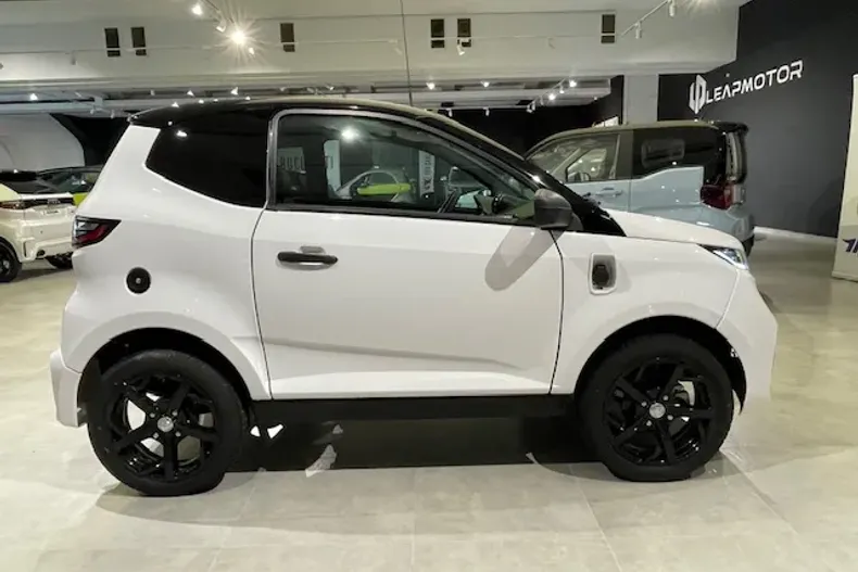 Aixam City din 2024 cu 2 km - oferta AIX160329 - foto 10