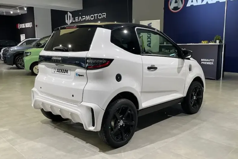 Aixam City din 2024 cu 2 km - oferta AIX160329 - foto 16