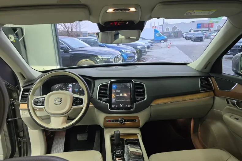 Volvo XC90 din 2021 cu 75.356 km - oferta VOL160331 - foto 16