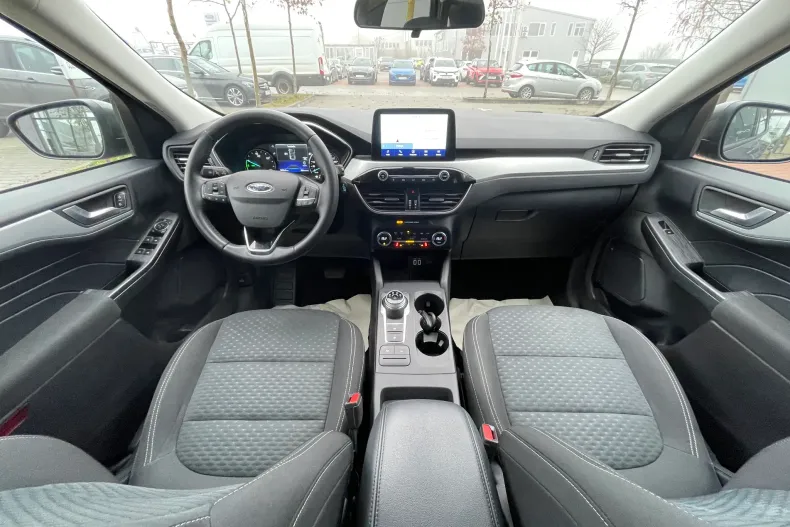 Ford Kuga din 2022 cu 58.752 km - oferta FOR160336 - foto 13