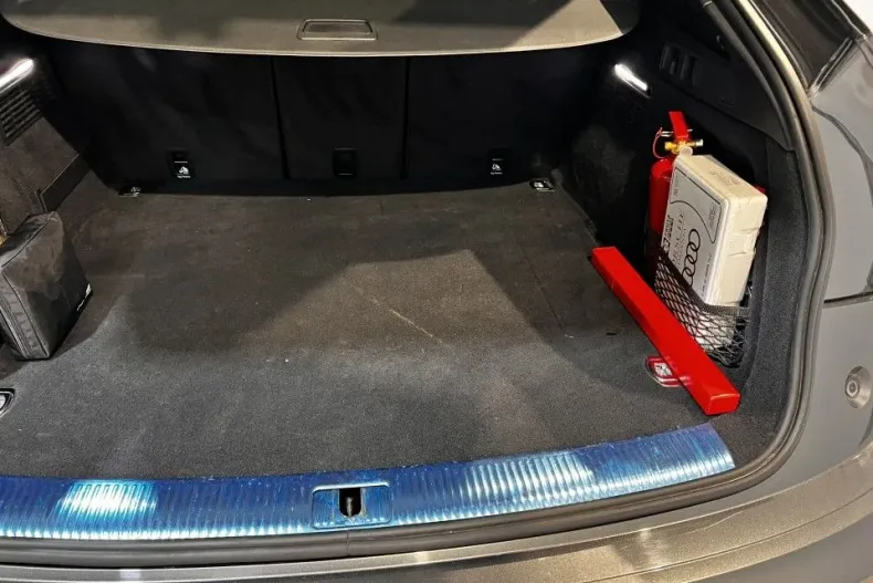 Audi Q5 din 2021 cu 84.914 km - oferta AUD160338 - foto 31