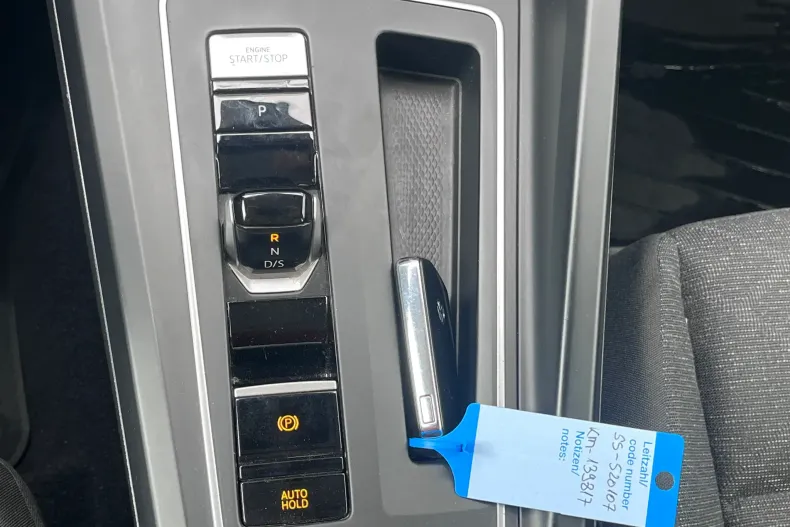 Volkswagen Golf din 2022 cu 48.311 km - oferta VOL160349 - foto 13