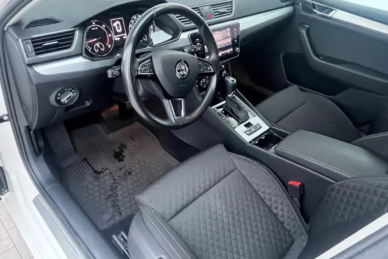 Skoda Superb din 2019 cu 120.000 km - oferta SKO160351 - foto 8