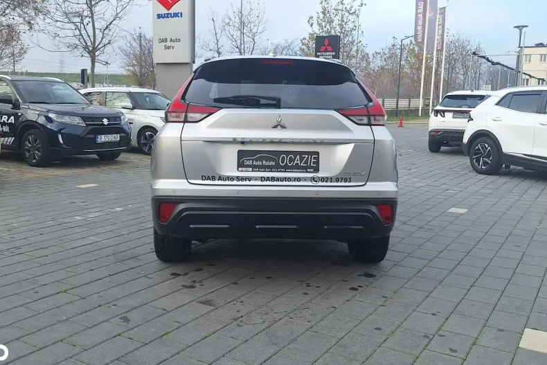 Mitsubishi Eclipse Cross din 2024 cu 12.500 km - oferta MIT160353 - foto 6