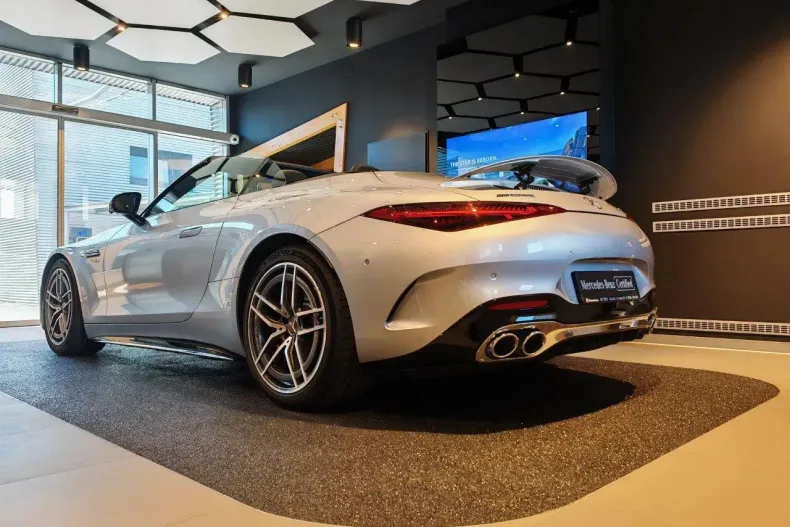 Mercedes-Benz SL din 2023 cu 4.200 km - oferta MER160355 - foto 11