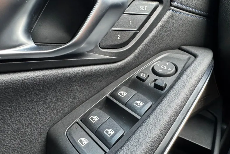 BMW Seria 3 din 2024 cu 13.700 km - oferta BMW160356 - foto 21