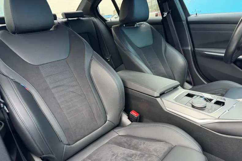 BMW Seria 3 din 2024 cu 13.700 km - oferta BMW160356 - foto 22