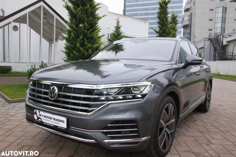 Volkswagen Touareg din 2020 cu 79.500 km - oferta VOL160359 - foto 1