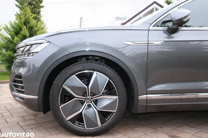 Volkswagen Touareg din 2020 cu 79.500 km - oferta VOL160359 - foto 8