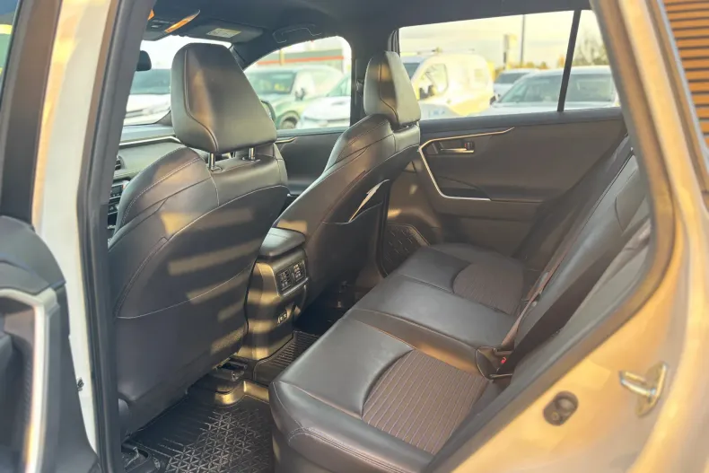 Toyota RAV4 din 2020 cu 64.000 km - oferta TOY160362 - foto 10