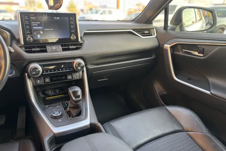 Toyota RAV4 din 2020 cu 64.000 km - oferta TOY160362 - foto 22