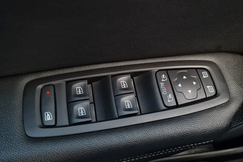 Renault Megane din 2021 cu 53.000 km - oferta REN160367 - foto 21