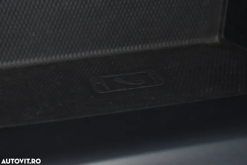 Volkswagen Golf din 2022 cu 32.055 km - oferta VOL160371 - foto 32