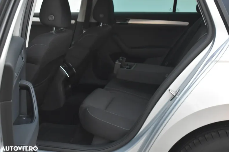 Skoda Superb din 2021 cu 164.450 km - oferta SKO160372 - foto 6