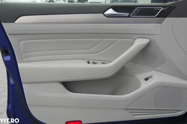 Volkswagen Passat din 2020 cu 154.676 km - oferta VOL160373 - foto 13