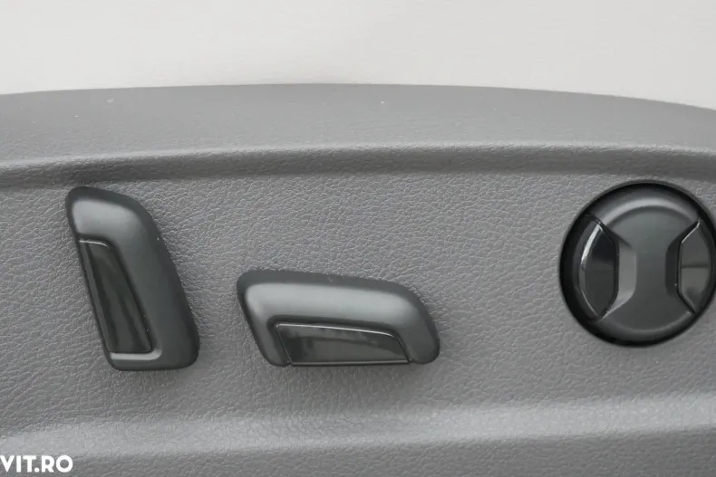 Volkswagen Passat din 2020 cu 154.676 km - oferta VOL160373 - foto 17