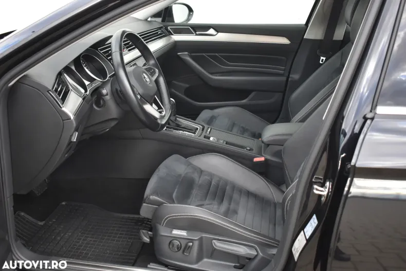 Volkswagen Passat din 2020 cu 42.344 km - oferta VOL160374 - foto 5