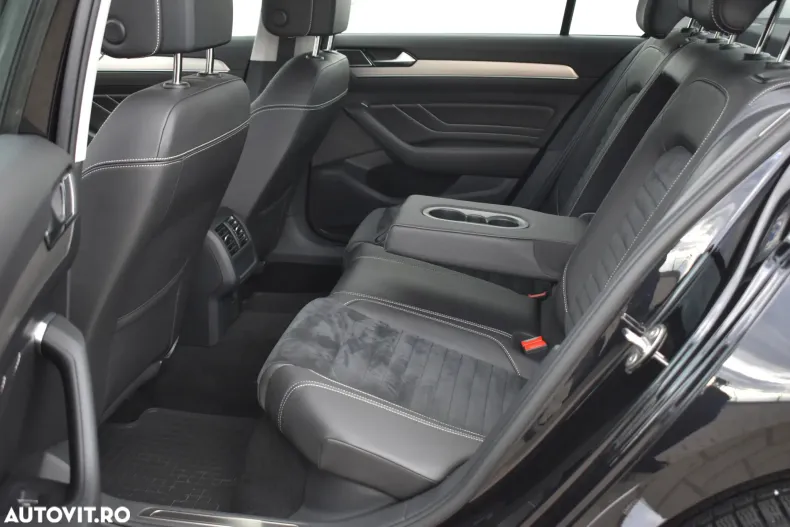 Volkswagen Passat din 2020 cu 42.344 km - oferta VOL160374 - foto 6