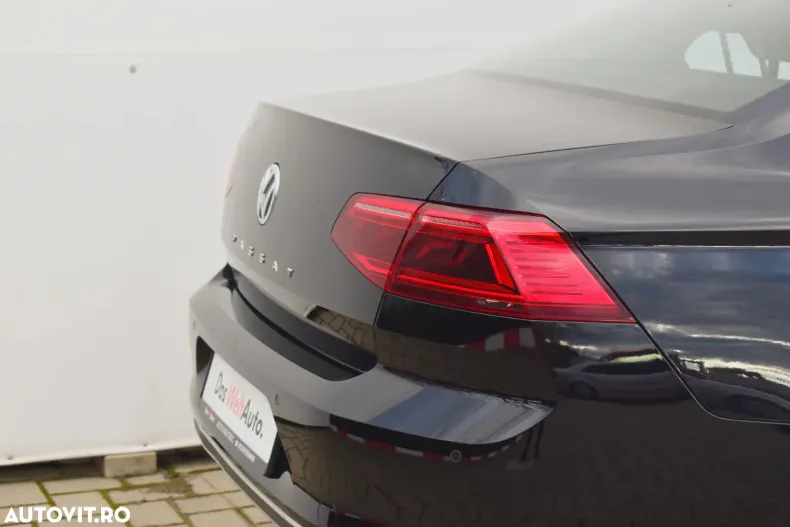 Volkswagen Passat din 2020 cu 42.344 km - oferta VOL160374 - foto 16