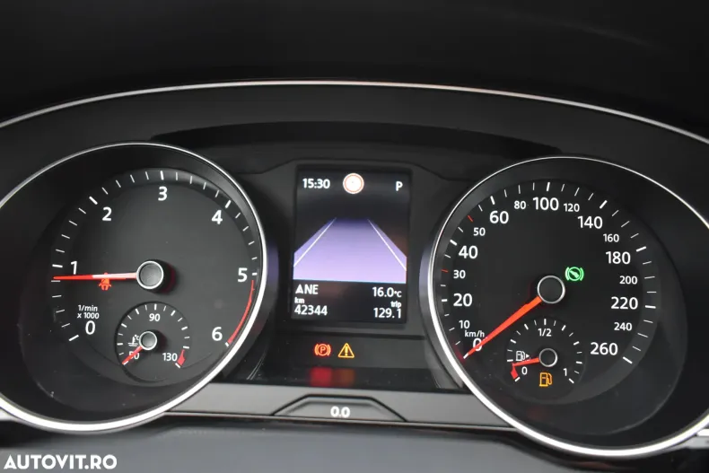 Volkswagen Passat din 2020 cu 42.344 km - oferta VOL160374 - foto 40