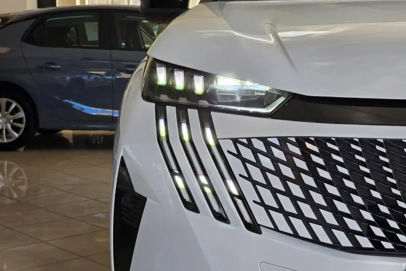 Peugeot 3008 din 2026 cu 2 km - oferta PEU160375 - foto 5