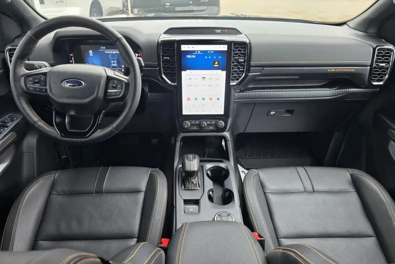 Ford Ranger din 2025 cu 8.687 km - oferta FOR160376 - foto 8