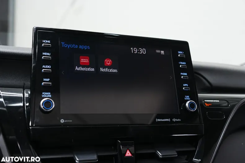 Toyota Camry din 2022 cu 51.680 km - oferta TOY160378 - foto 31