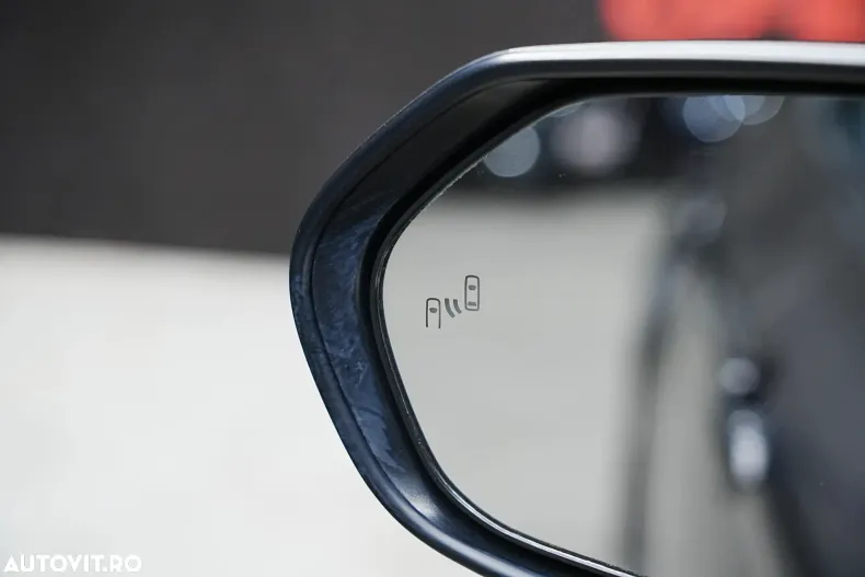 Toyota Camry din 2022 cu 51.680 km - oferta TOY160378 - foto 35