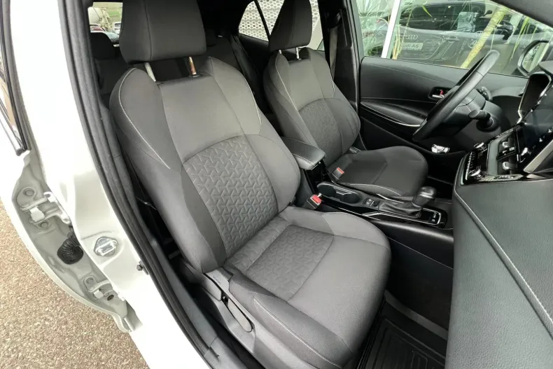 Toyota Corolla din 2019 cu 110.658 km - oferta TOY160381 - foto 15