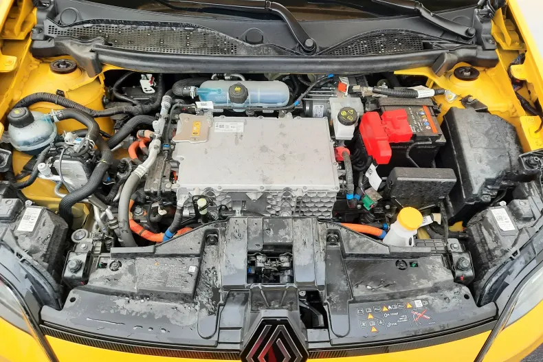 Renault 5 din 2025 cu 12.380 km - oferta REN160382 - foto 20