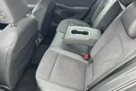 Volkswagen Golf din 2024 cu 18 km - oferta VOL160384 - foto 16