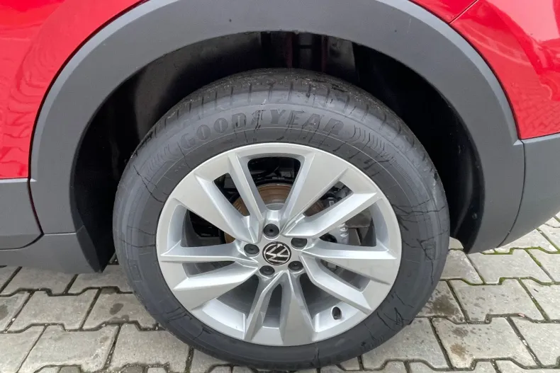 Volkswagen T-Cross din 2025 cu 15 km - oferta VOL160386 - foto 9