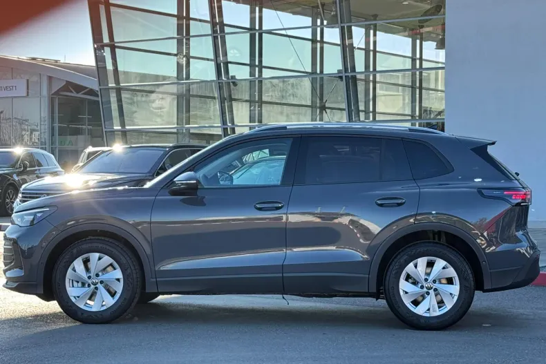 Volkswagen Tiguan din 2025 cu 5 km - oferta VOL160390 - foto 3