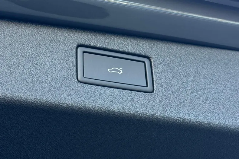 Volkswagen Tiguan din 2025 cu 5 km - oferta VOL160390 - foto 15