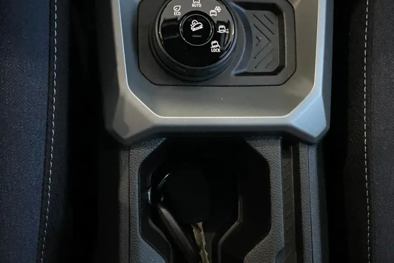 Dacia Duster din 2025 cu 8 km - oferta DAC160392 - foto 11