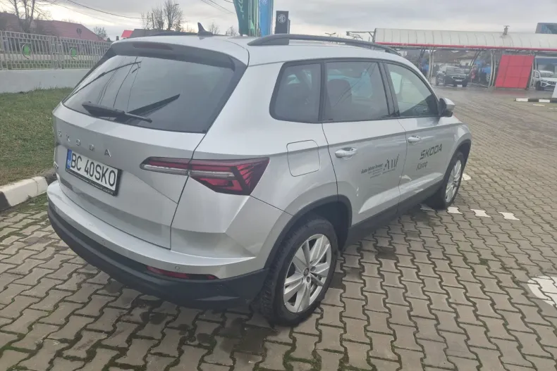 Skoda Karoq din 2025 cu 3.500 km - oferta SKO160395 - foto 5