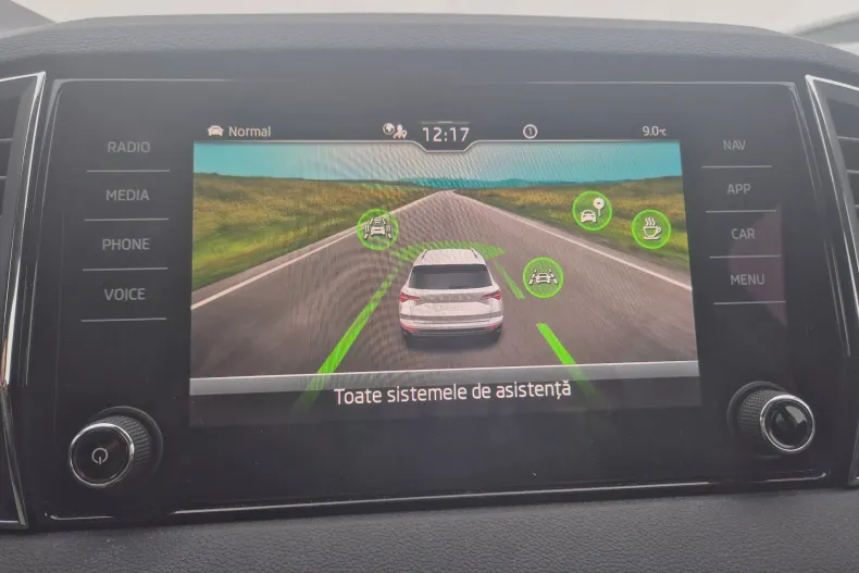 Skoda Karoq din 2025 cu 3.500 km - oferta SKO160395 - foto 16