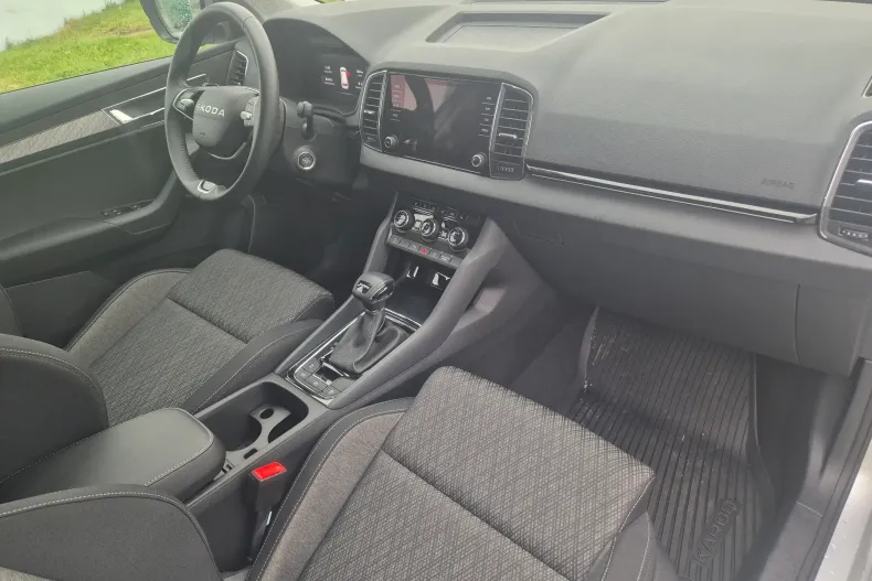 Skoda Karoq din 2025 cu 3.500 km - oferta SKO160395 - foto 30