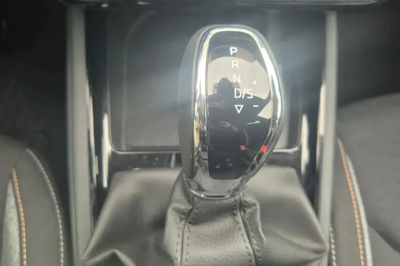 Skoda Kamiq din 2025 cu 3.450 km - oferta SKO160396 - foto 25