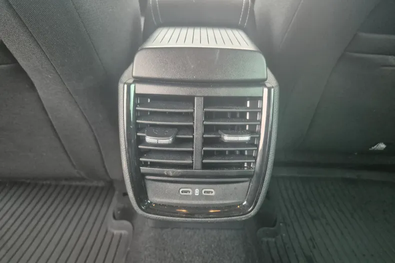 Skoda Kamiq din 2025 cu 3.450 km - oferta SKO160396 - foto 32